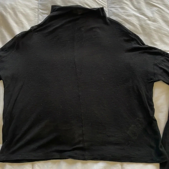 Wilfred  Cropped Turtleneck - Picture 10 of 11